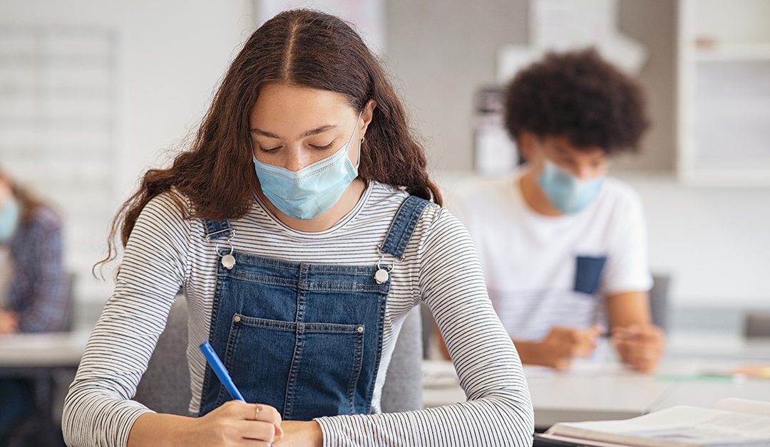 ¿Cuáles han sido los efectos de las clases virtuales en los estudiantes de secundaria?