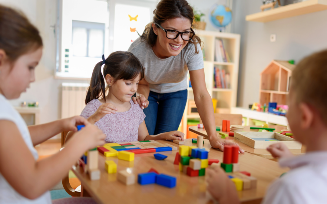 Reconociendo a nuestros docentes: su rol esencial y desafíos actuales